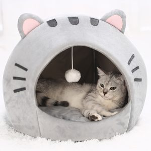 Cat-Face Cave Bed with Pom-Pom – Crazy Cat Ladies